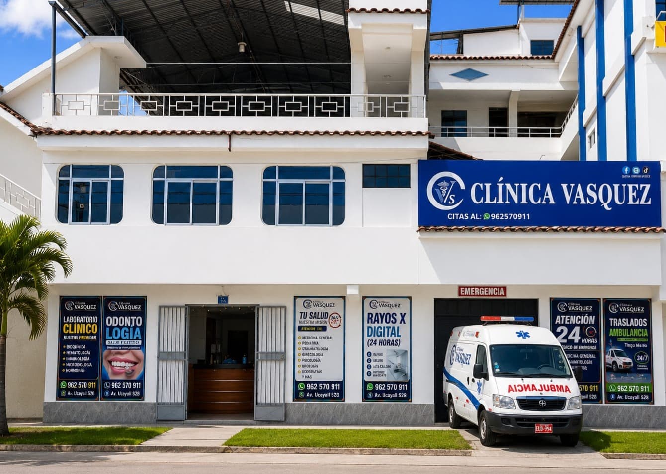 Fachada principal de Clínica Vásquez en Tingo María, Huánuco